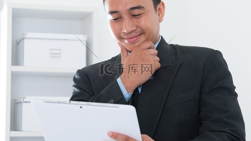 独立站代运营效果评估：关键指标与解读**